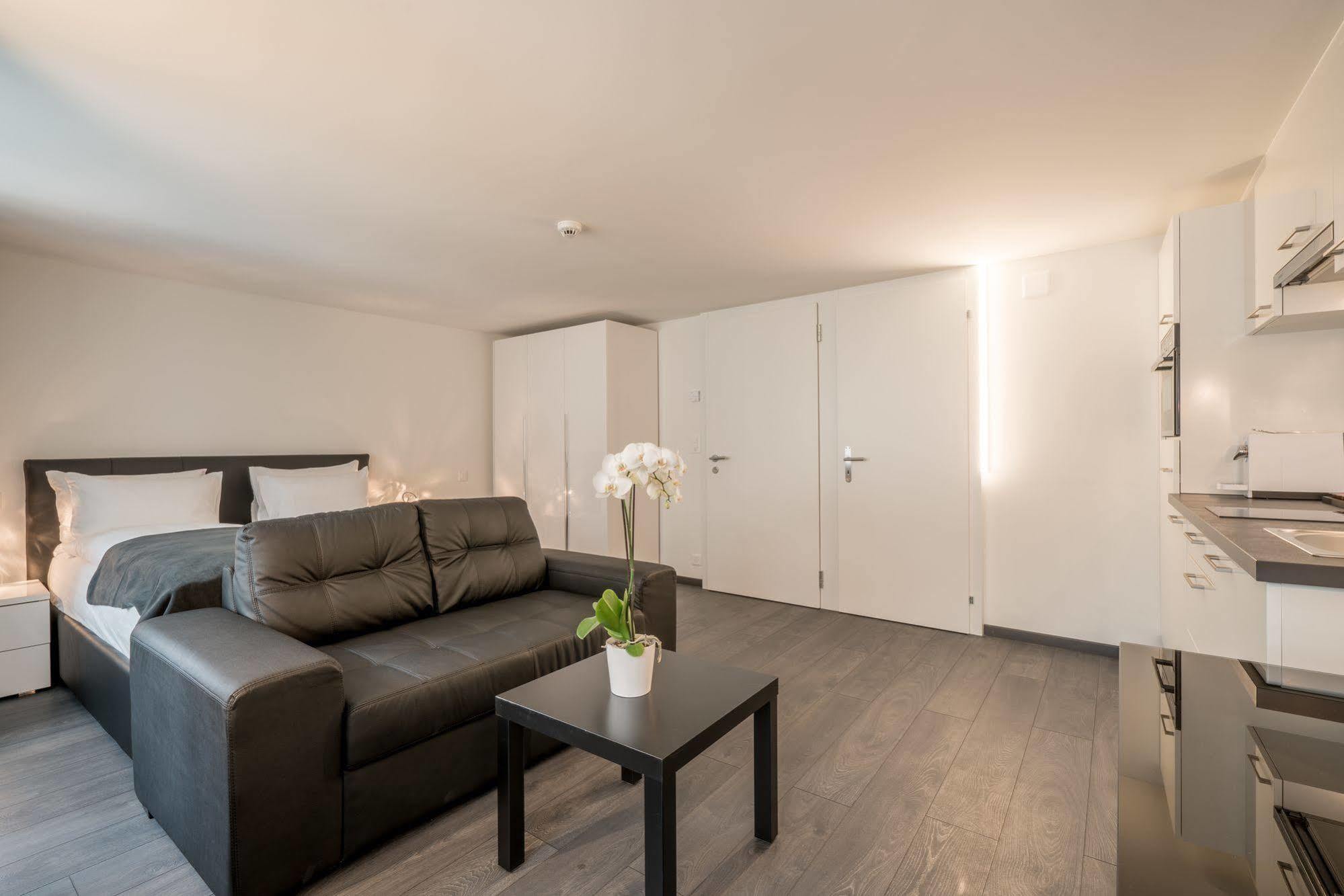 Hotel Lestelle - Self Check-In Lucerne Luaran gambar